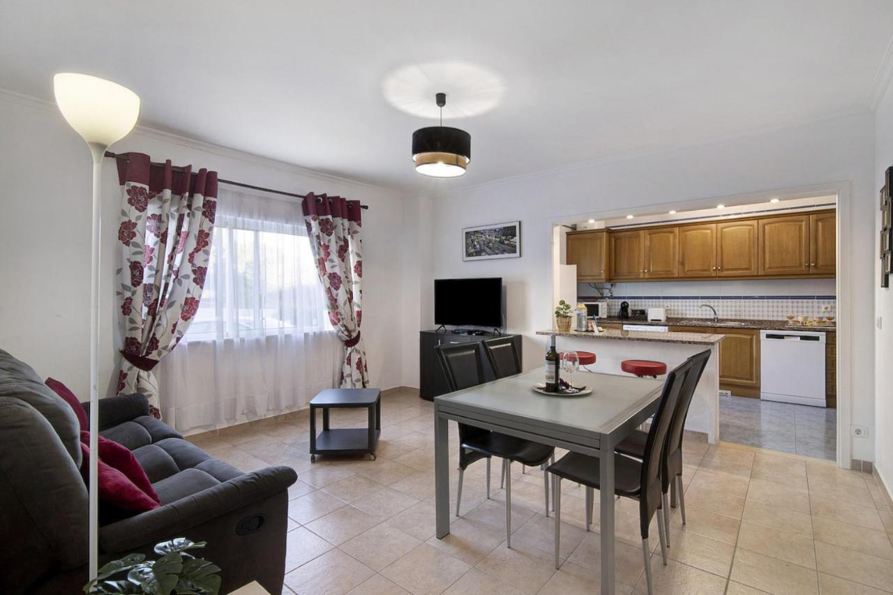 Apartamento Manelito House By Sunyway アルブフェイラ エクステリア 写真