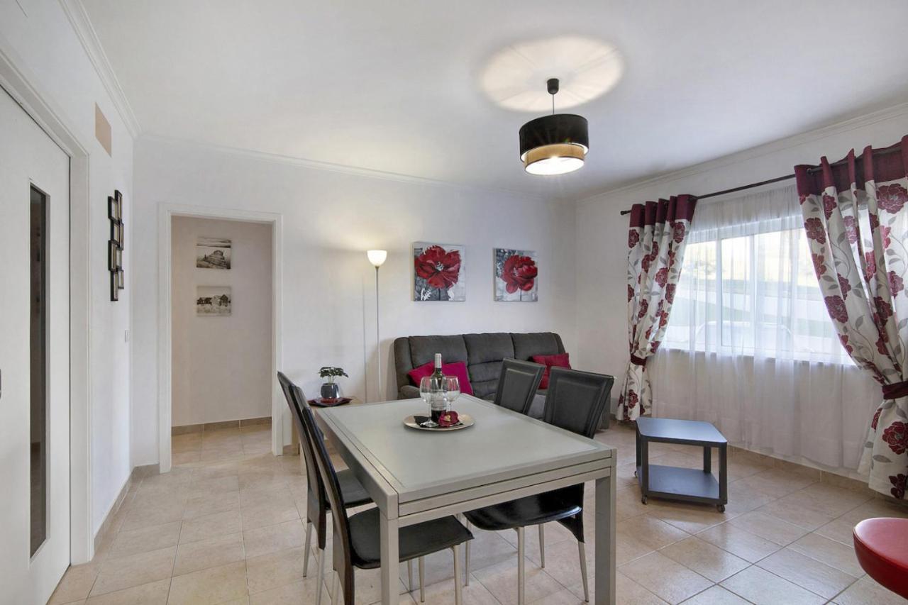 Apartamento Manelito House By Sunyway アルブフェイラ エクステリア 写真