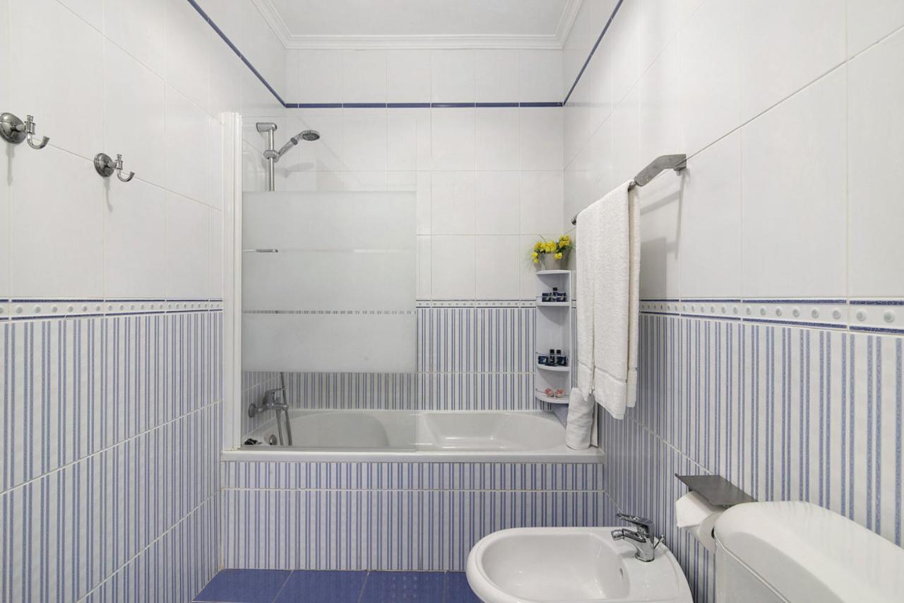 Apartamento Manelito House By Sunyway アルブフェイラ エクステリア 写真